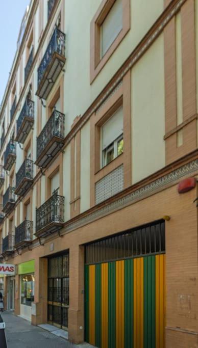 Triana Deluxe By Valcambre Apartment Seville Exterior photo