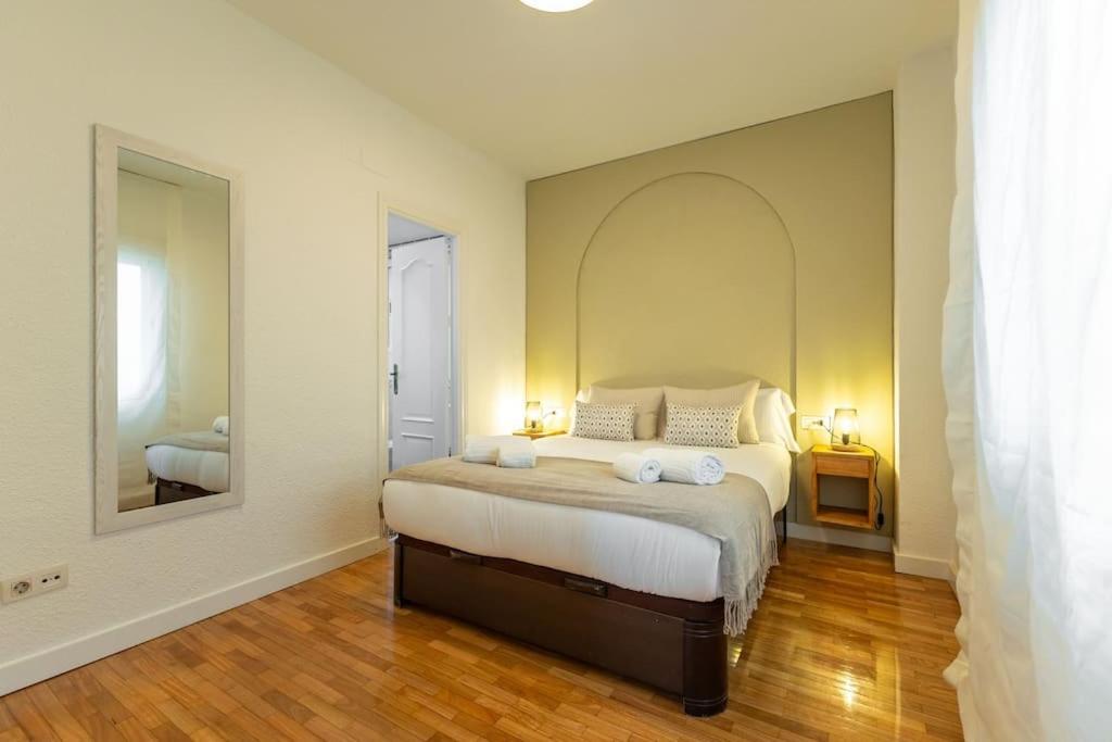 Triana Deluxe By Valcambre Apartment Seville Exterior photo