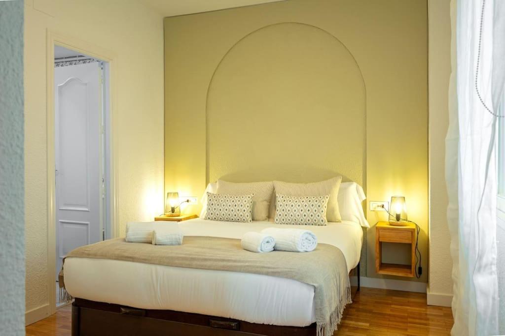 Triana Deluxe By Valcambre Apartment Seville Exterior photo